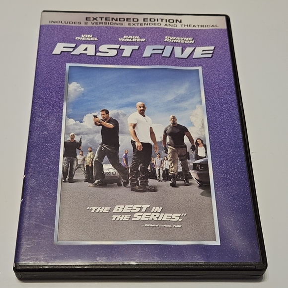 Fast Five DVD - Picture 1 of 3